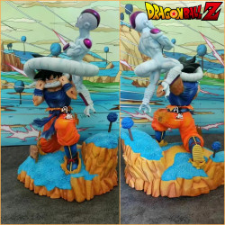 Figura Son Goku VS Freezer - Dragon Ball